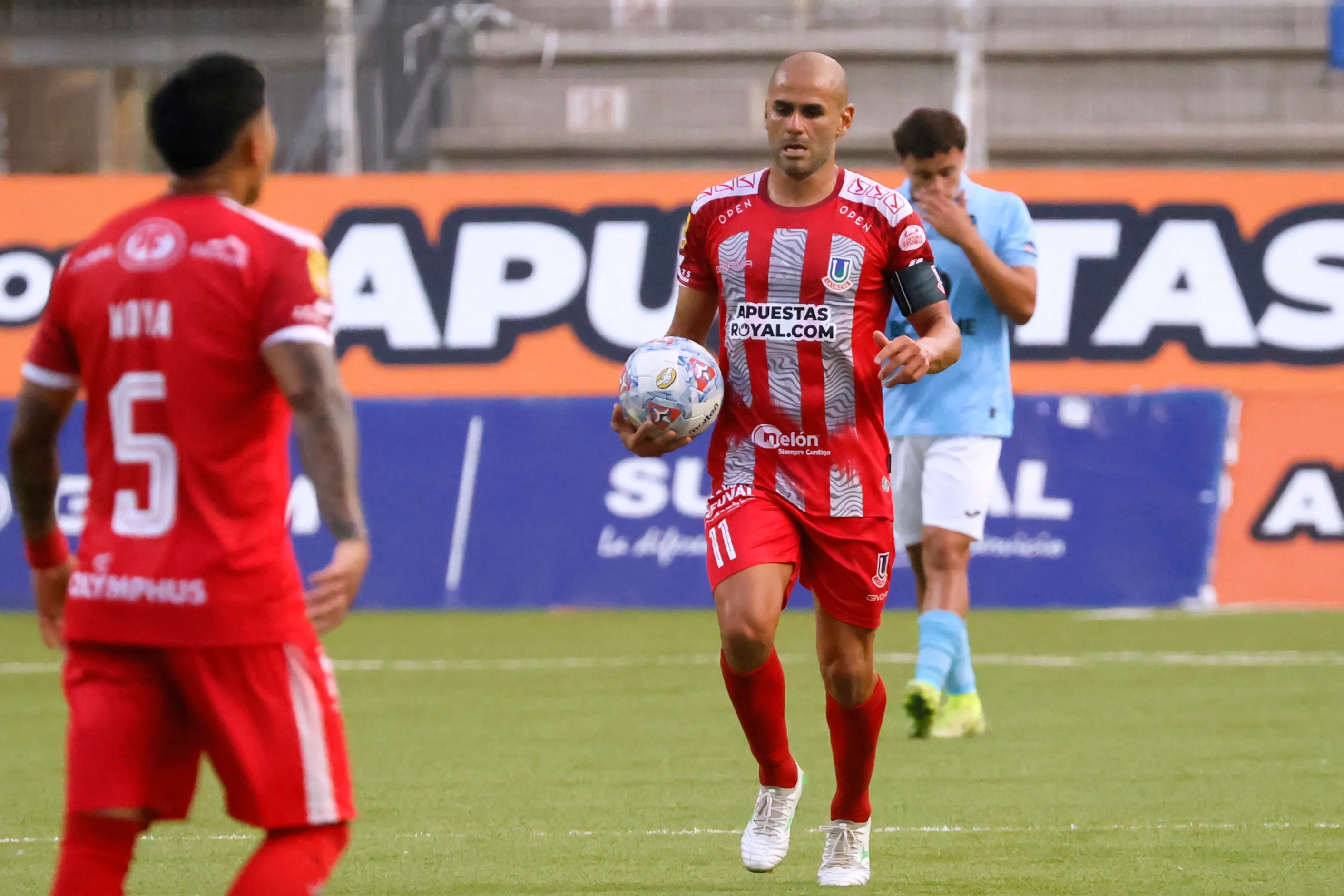 Sacha Sáez se ha transformado en ídolo de Calera y busca la salvación.