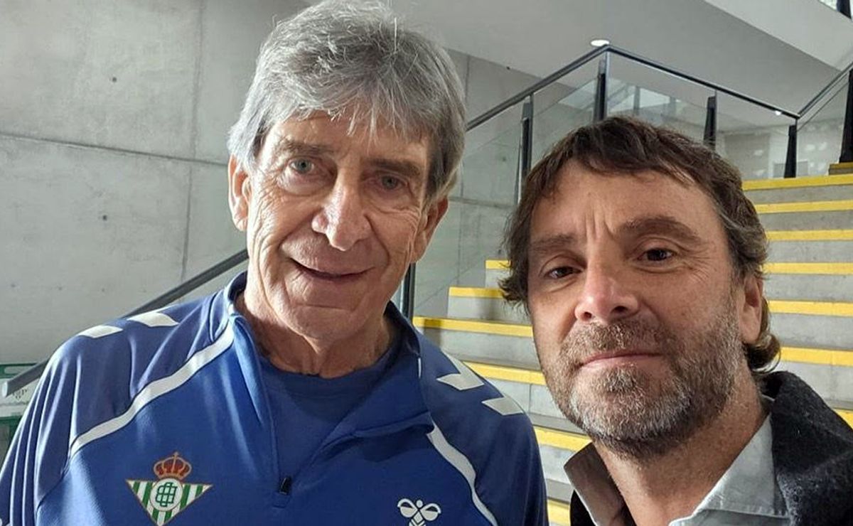 El ingeniero chileno que visitó a Manuel Pellegrini en el Real Betis: quiere transformar el fútbol nacional