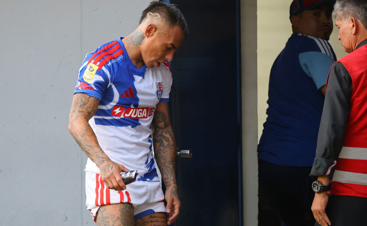 Eduardo Vargas es la gran baja de U de Chile para el Clásico Universitario