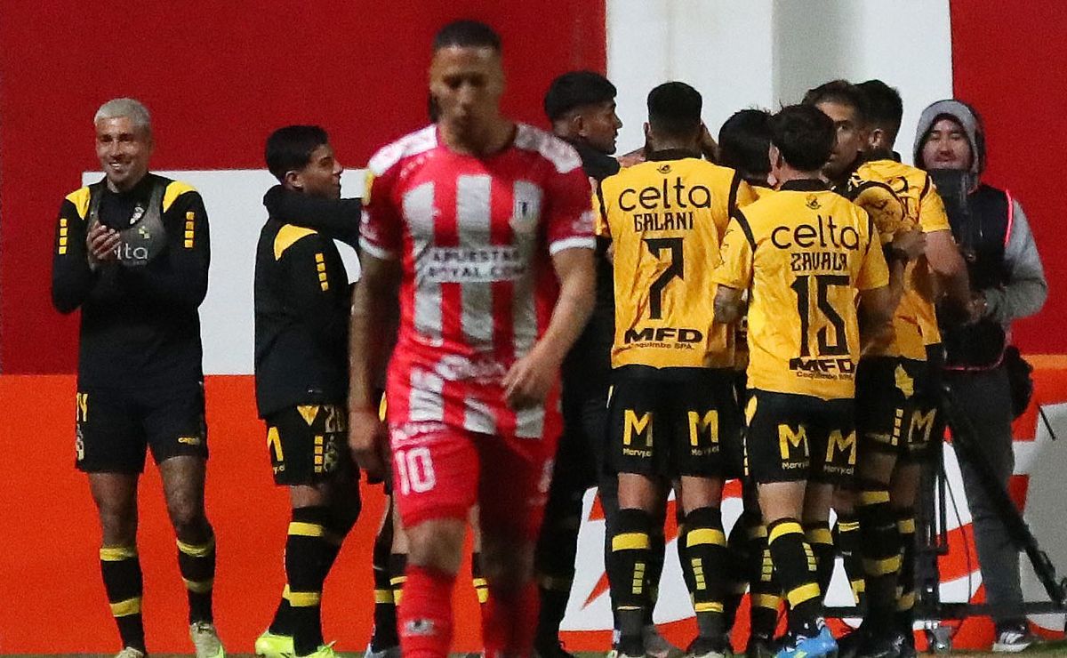 Tabla: Coquimbo Unido vence a La Calera en un partido de final increíble en la fecha 11