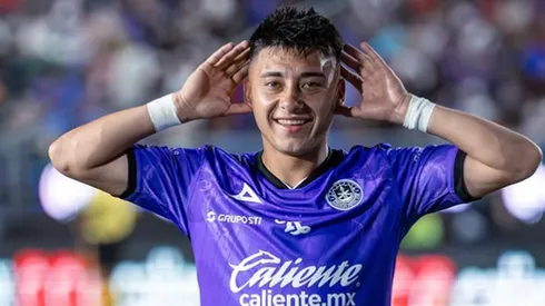 Josué Ovalle suma cinco goles en la Liga MX. Cuatro de ellos fueron de cabezazo.