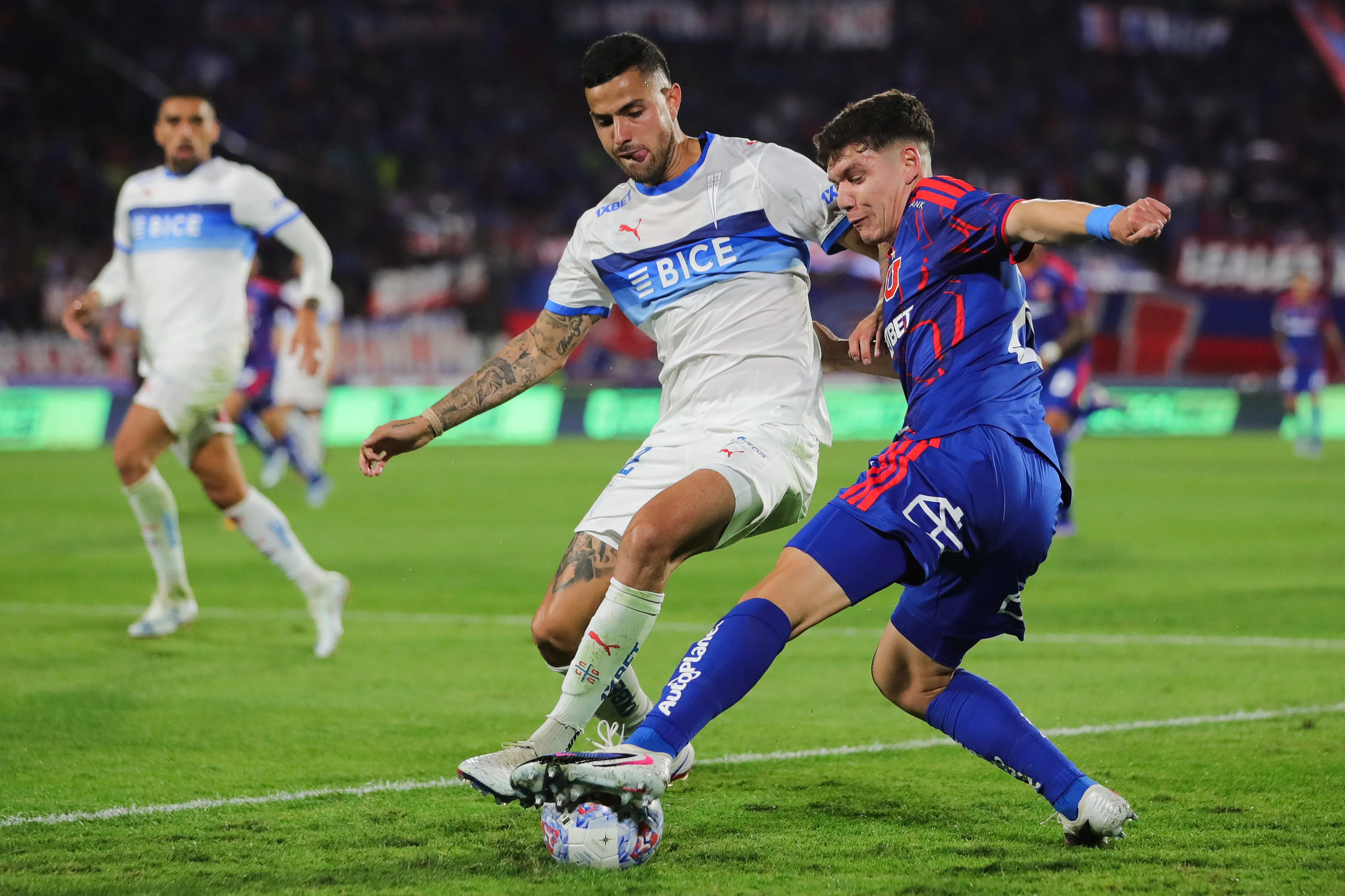 Agustín Arce fue una de las buenas figura de Universidad de Chile en el triunfo sobre la UC. | Foto: Photosport.