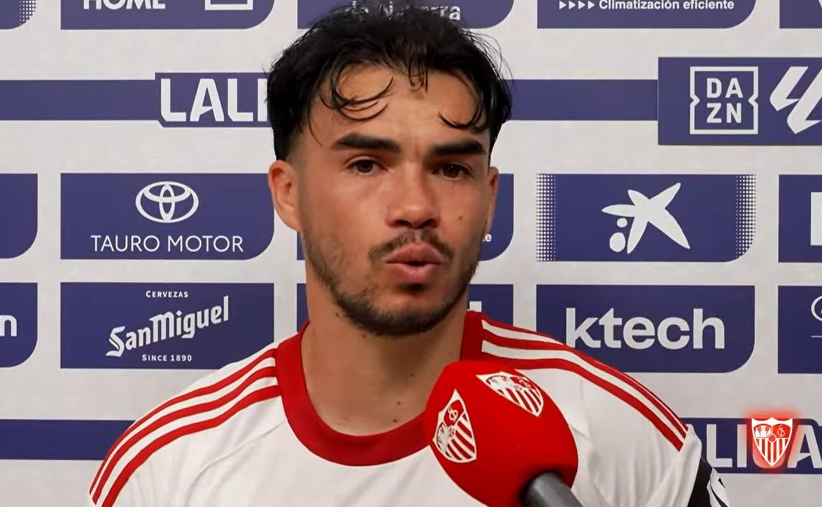 El capitán de un barco que se hunde: Gabriel Suazo se quiebra por pésimo momento de Sevilla