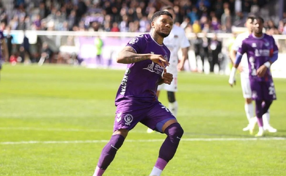 Directo al Puskas: el impactante golazo de chilena de Junior Fernandes en Turquía