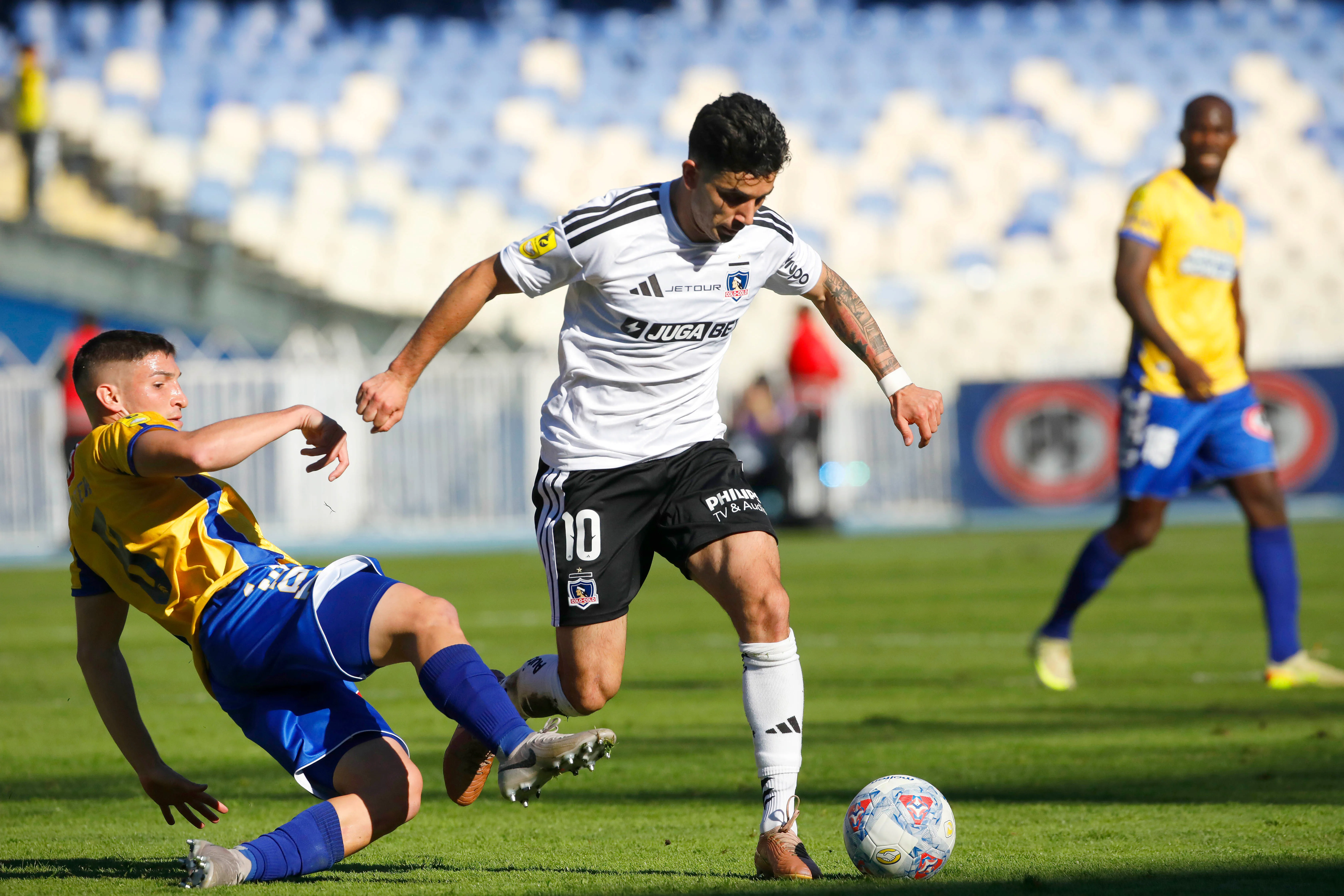 Lautaro Pastrán en Colo Colo. Foto: Marco Vázquez/Photosport