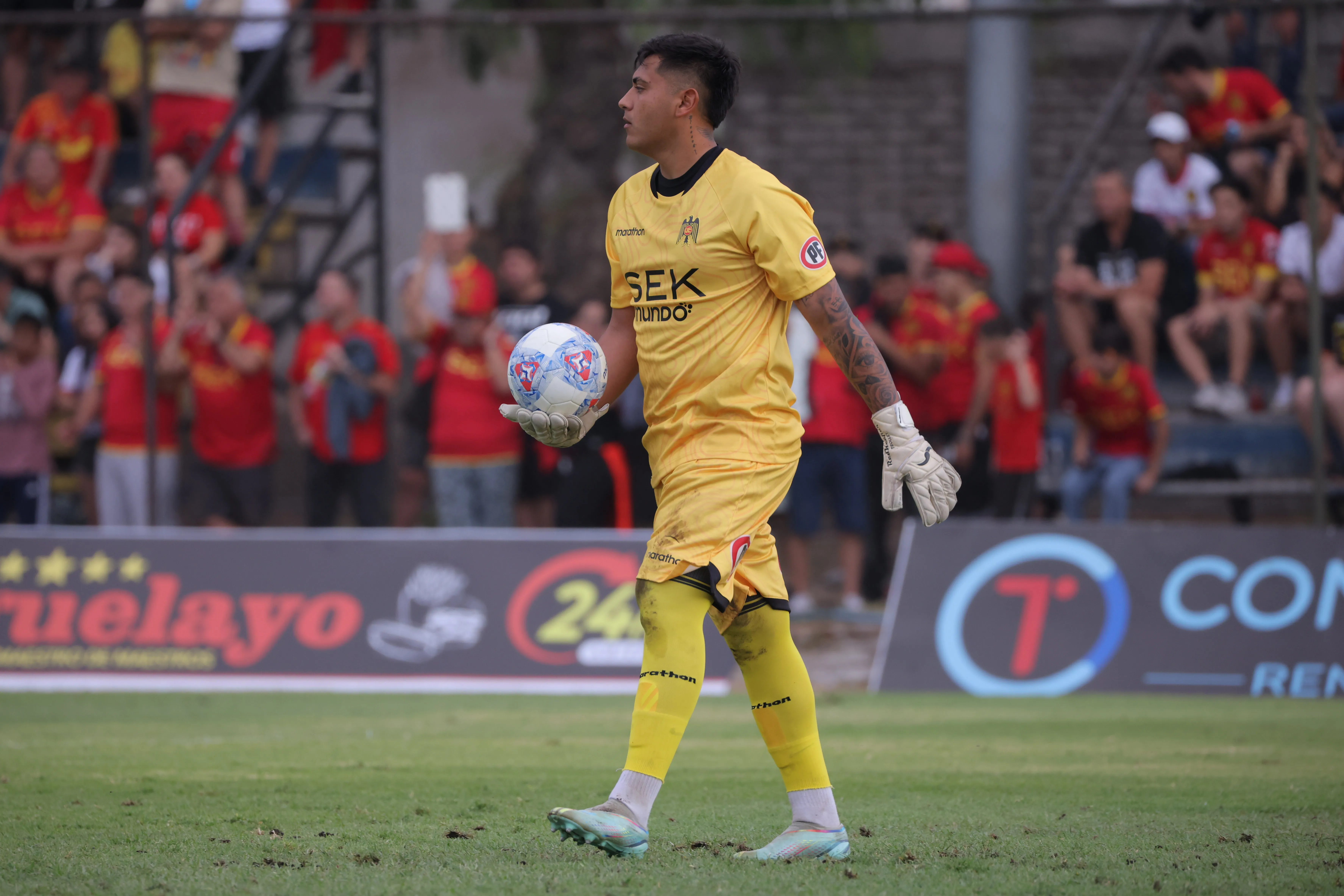 Julio Fierro celebró su primera valla invicta en la Unión Española. (Luis Quinteros/Photosport).