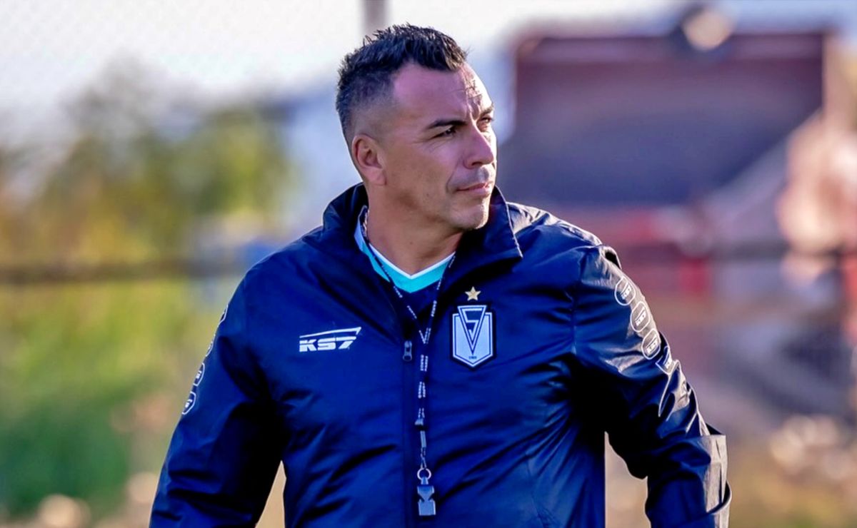 Esteban Paredes logra su primer triunfo como DT con un claro mensaje a Colo Colo: “Es un sueño”