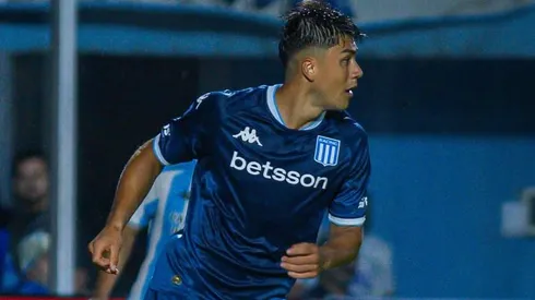 Gustavo Costas le da una buena noticia a Damián Pizarro