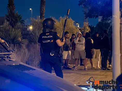 Alexis Sánchez y Gabriel Suazo viven momentos de terror en Sevilla