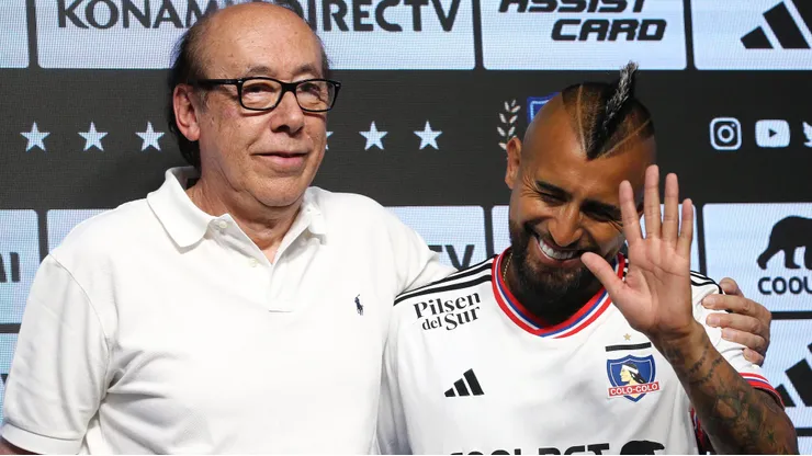 Alfredo Stöhwing deja su cargo en Colo Colo.