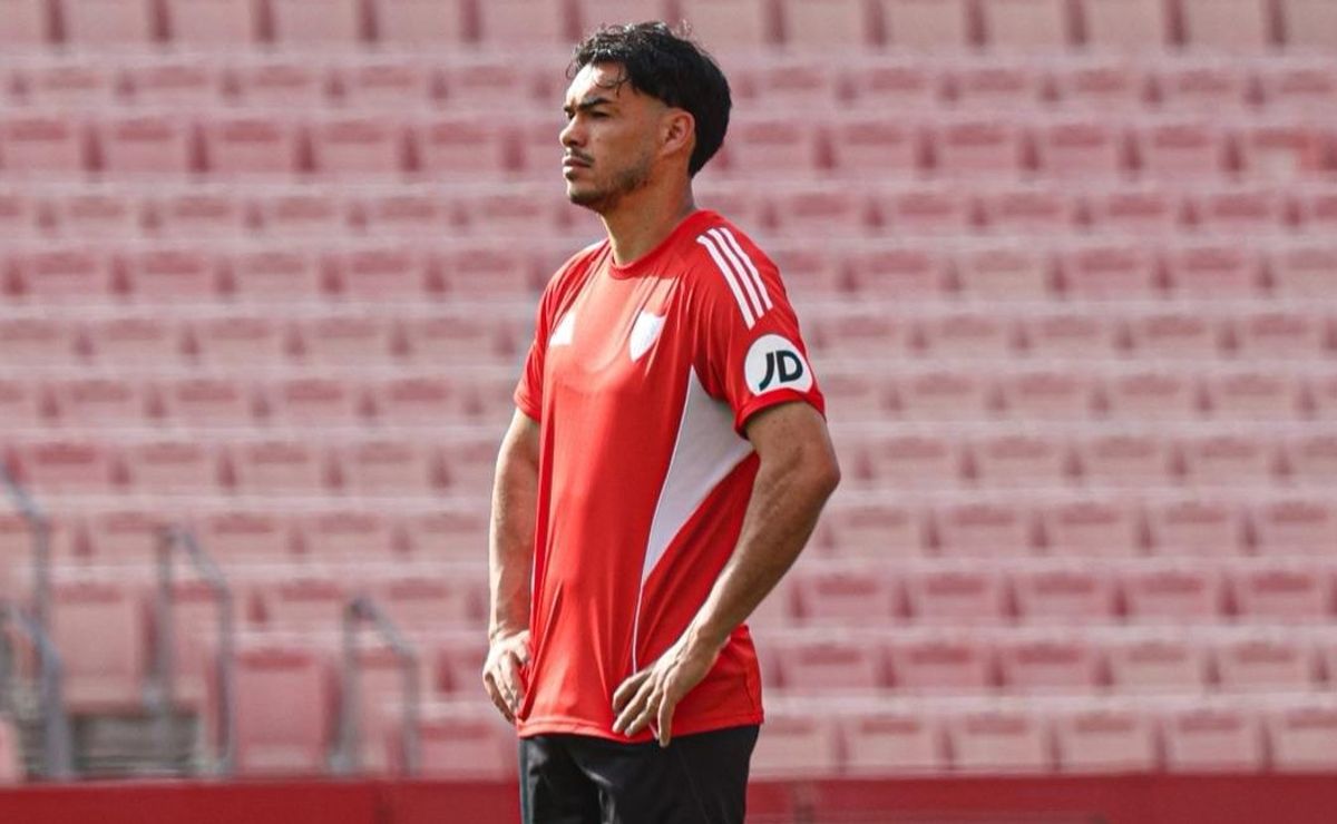 El Fantasma de la B asusta: la reunión clave de Gabriel Suazo en Sevilla