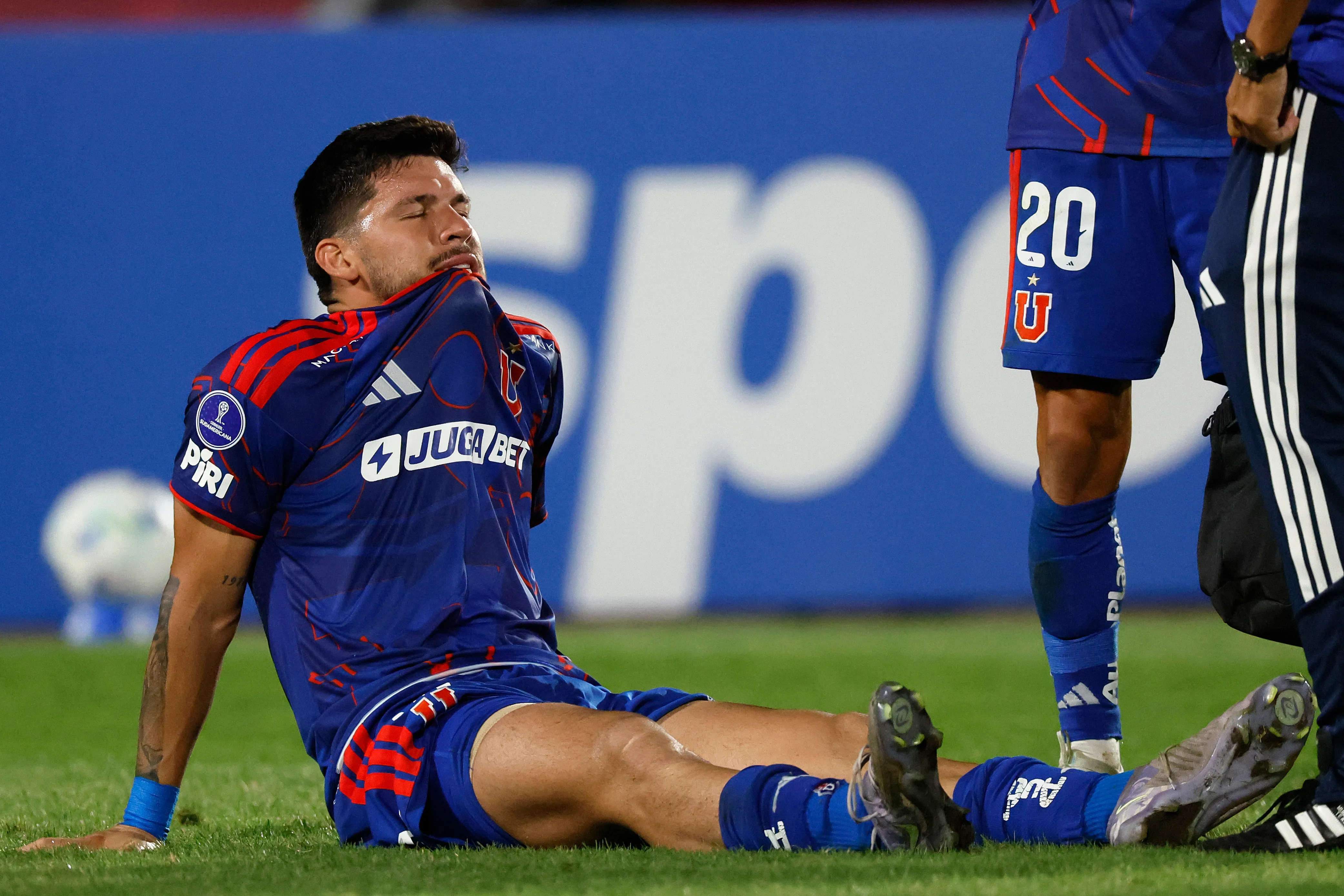 Tamayo se lesionó en el duelo ante Palestino por Copa Sudamericana | Photosport