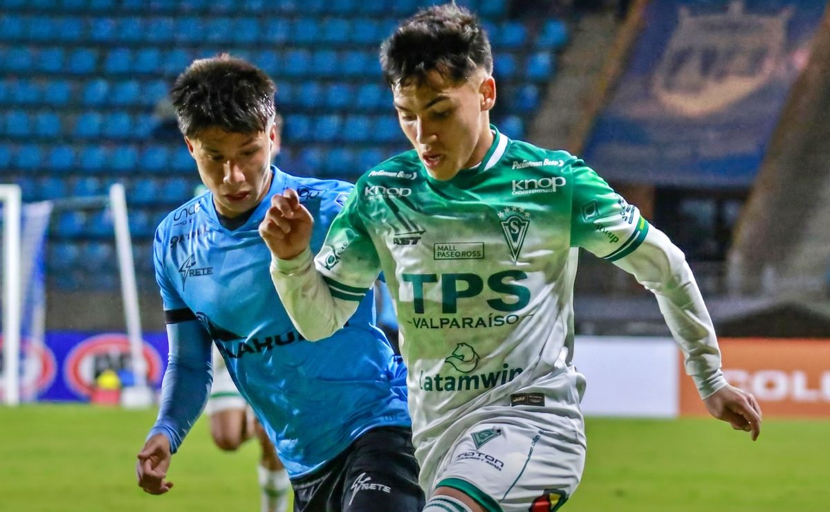 Tabla de Primera B: Iquique cambia su técnico y vence sobre el final a Wanderers