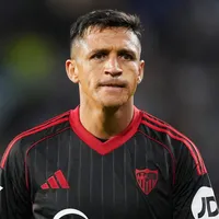 Lo que necesita Sevilla de Alexis y Suazo para salvarse del descenso