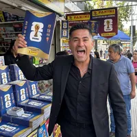 Fue el motor de la Roja, cambió a la UC por la U y ahora tiene un popular negocio