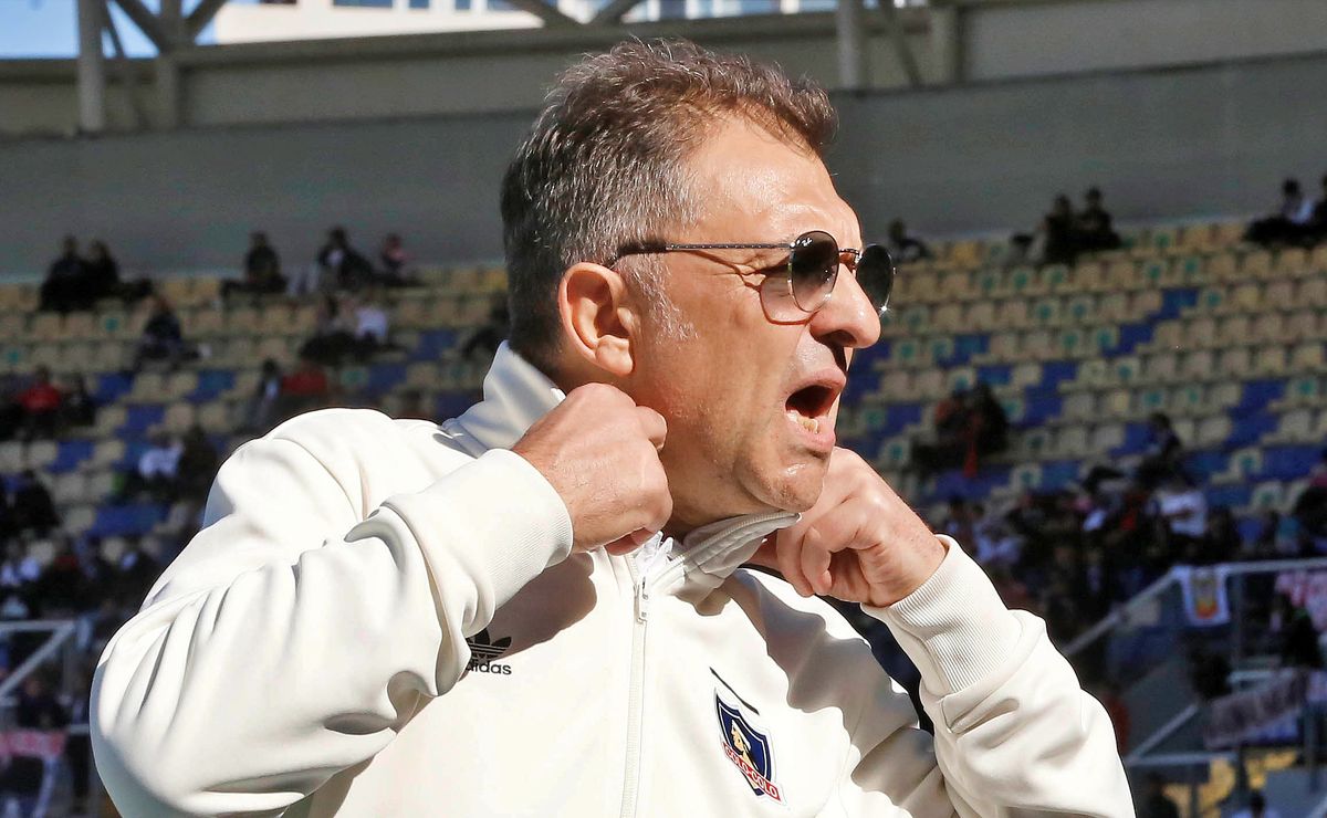 El inesperado movimiento de Mosa con el CSD Colo Colo ante inevitable salida del Bloque Vial