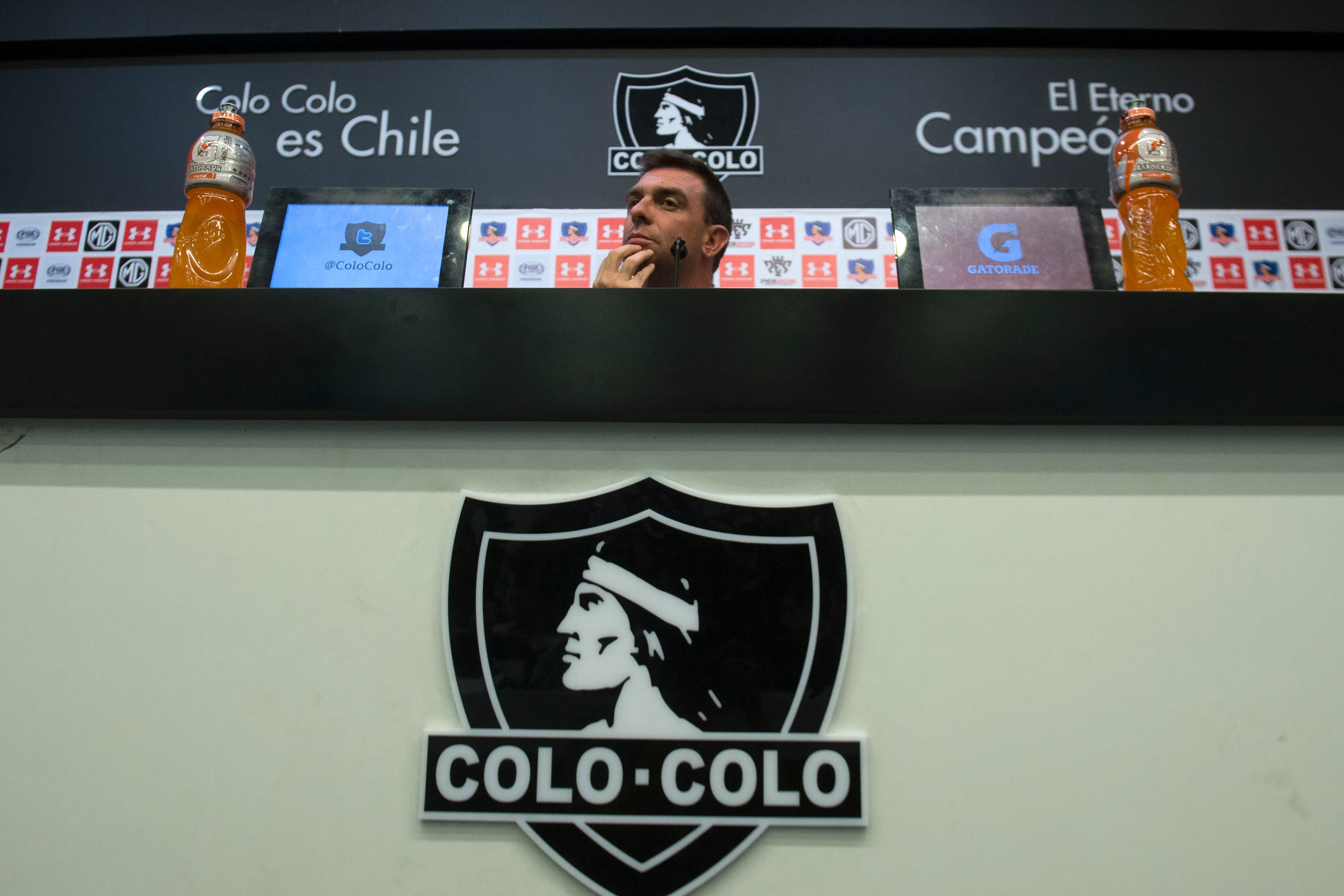 Pablo Guede confirmó que pudo volver a Colo Colo | Photosport