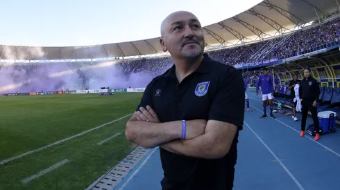 El DT busca su regreso al fútbol chileno.