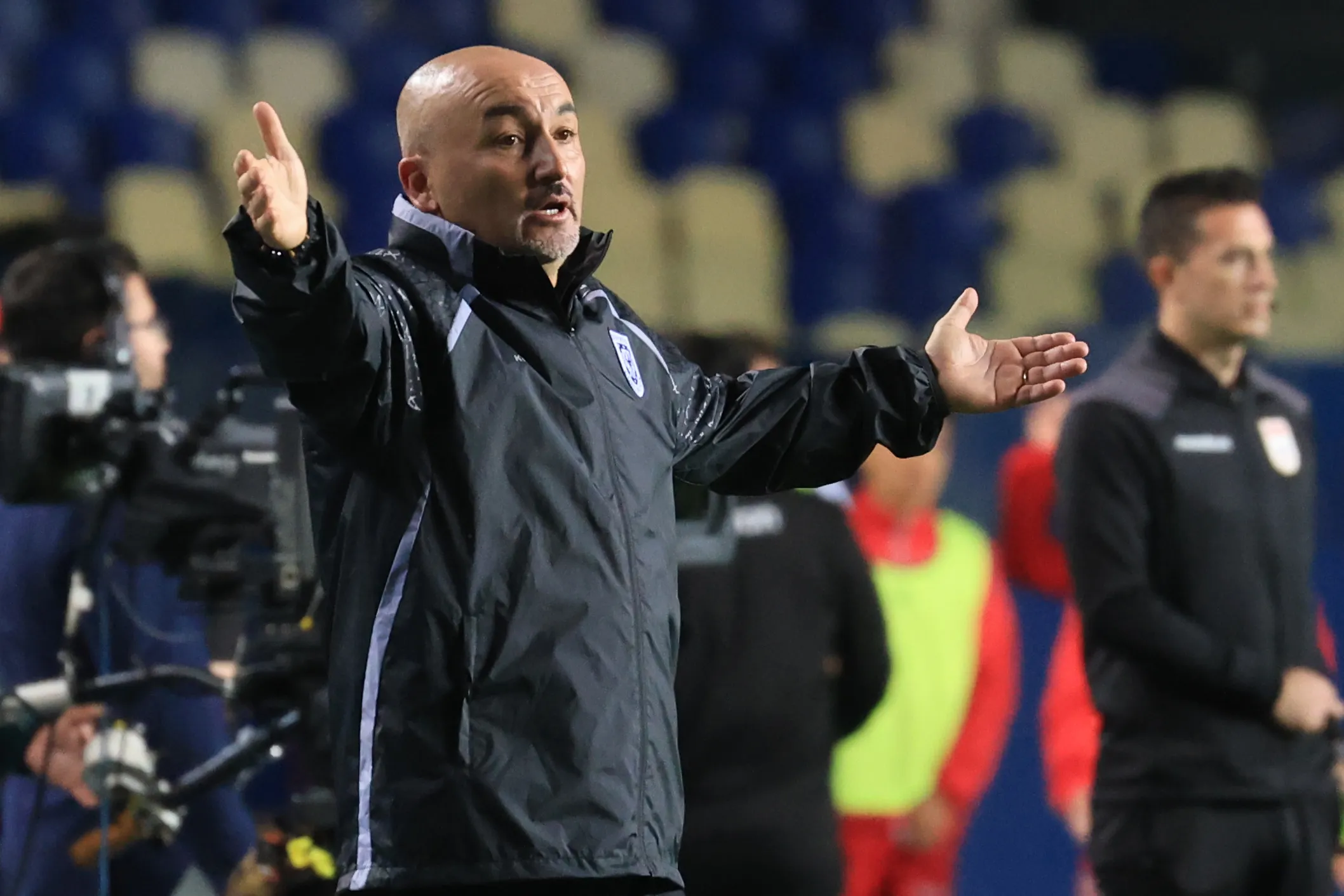 Patricio Almendra busca una nueva oportunidad en el fútbol chileno/Photosport