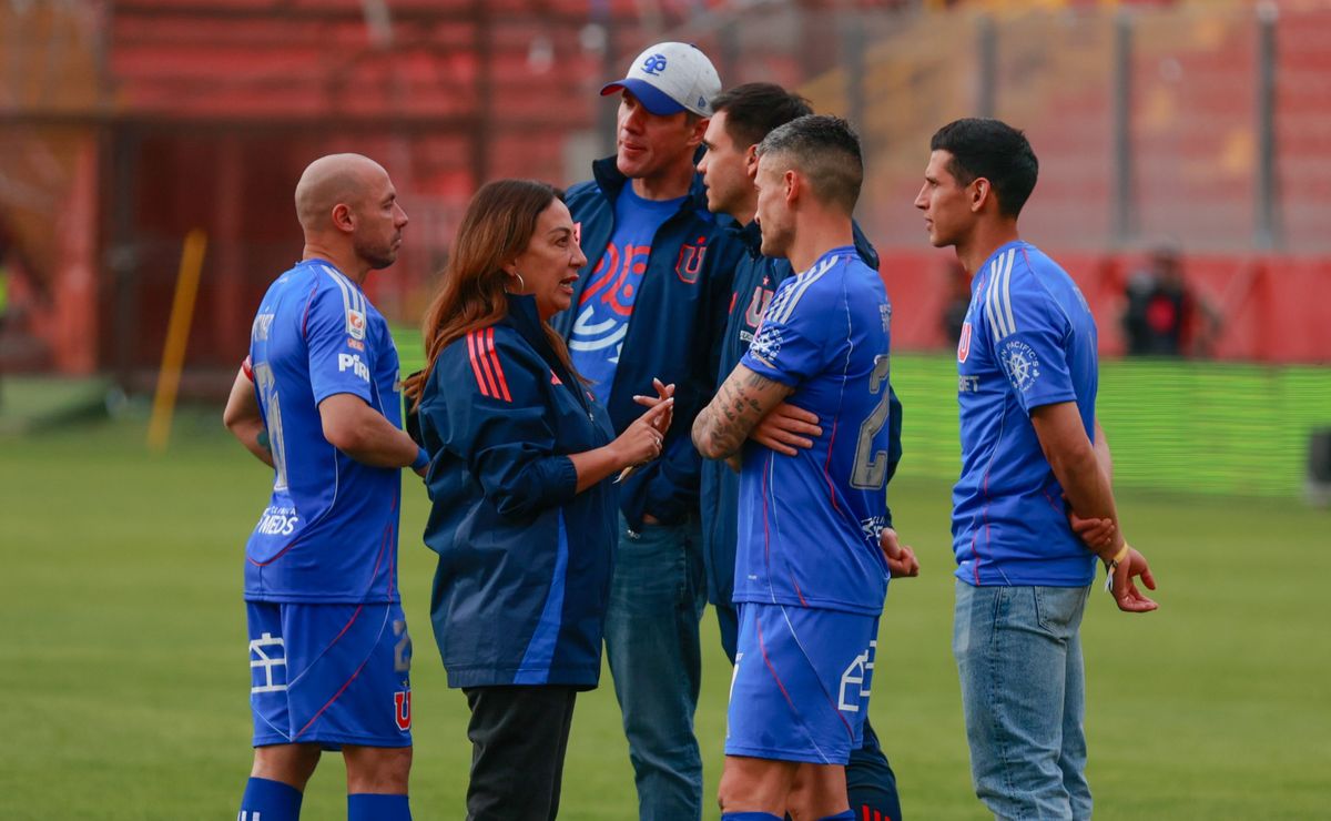 Cecilia Pérez señala que el hincha azul sufre más las derrotas que el resto: “Eso sólo lo provoca la U de Chile”