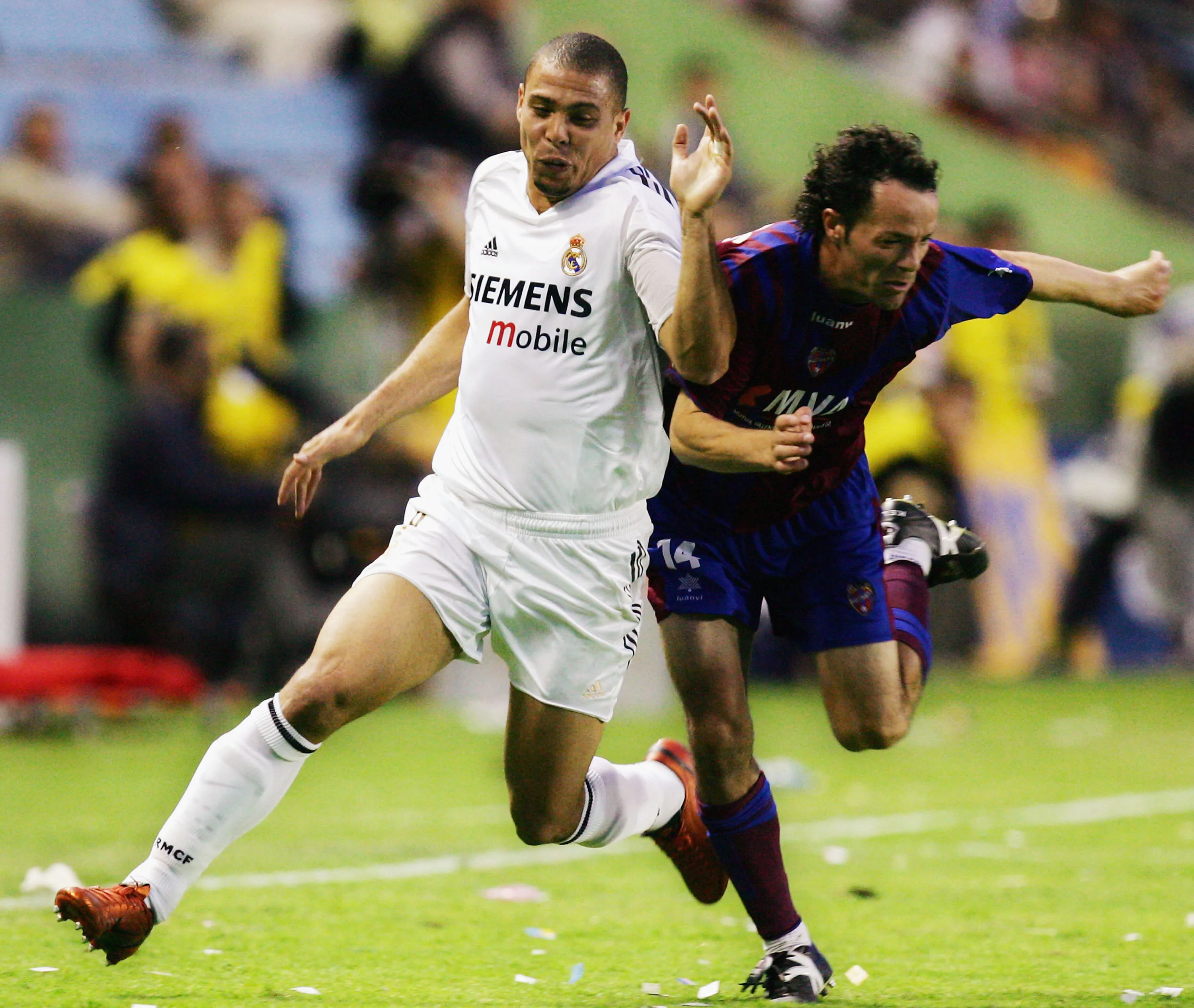 Ronaldo en plena acción por el Real Madrid. (Denis Doyle/Getty Images).