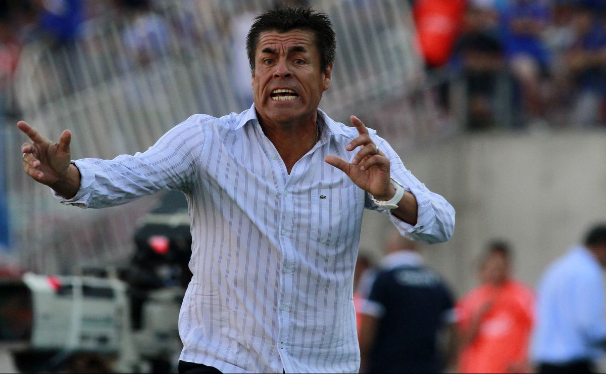 Se dedicó a hacer radio y cortó una racha de siete partidos sin ganar en la Primera B con Deportes Iquique: “Yo soy intenso”