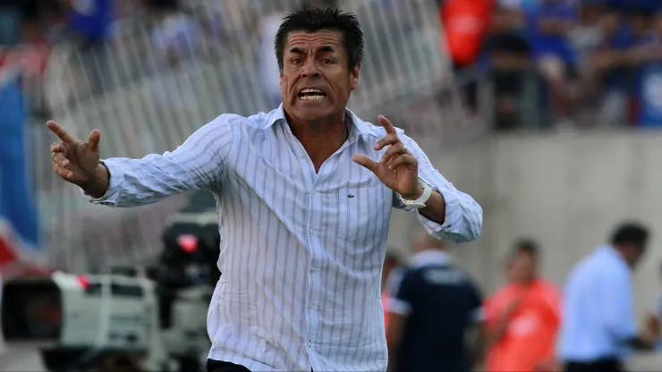 José Cantillana tuvo experiencia como conductor de un programa radial: Tigre Deportes.