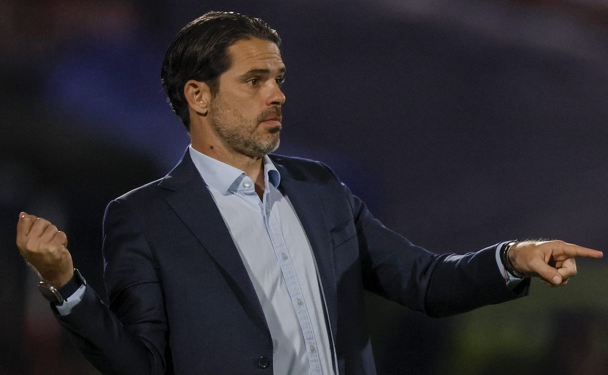 La gran duda que tiene que resolver Fernando Gago en U de Chile antes de jugar contra La Serena