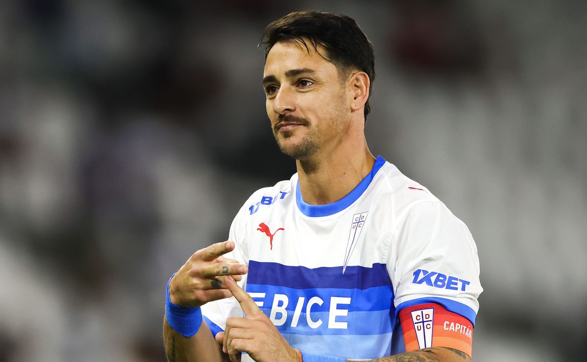 ¿Con fiesta? La transmisión especial que tendrá el partido de U Católica vs Barcelona