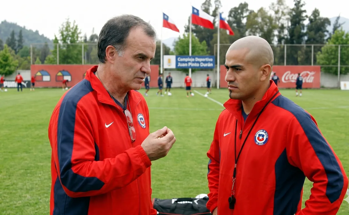 Kike Acuña revela llamado de Marcelo Bielsa