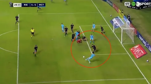 Salomón Rodríguez tuvo la chance de darle el triunfo a City Torque