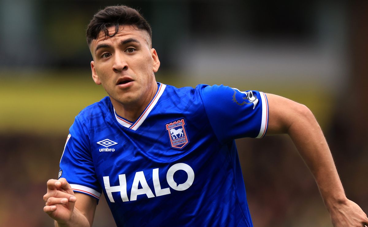 A la Premier League: Frank Lampard quiere a Marcelino Núñez y su pase ya tiene cifra