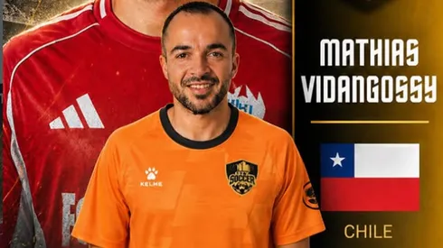 El jugador es presentado en su nuevo club.