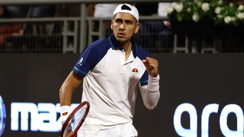 Alejandro Tabilo avanza en Francia.