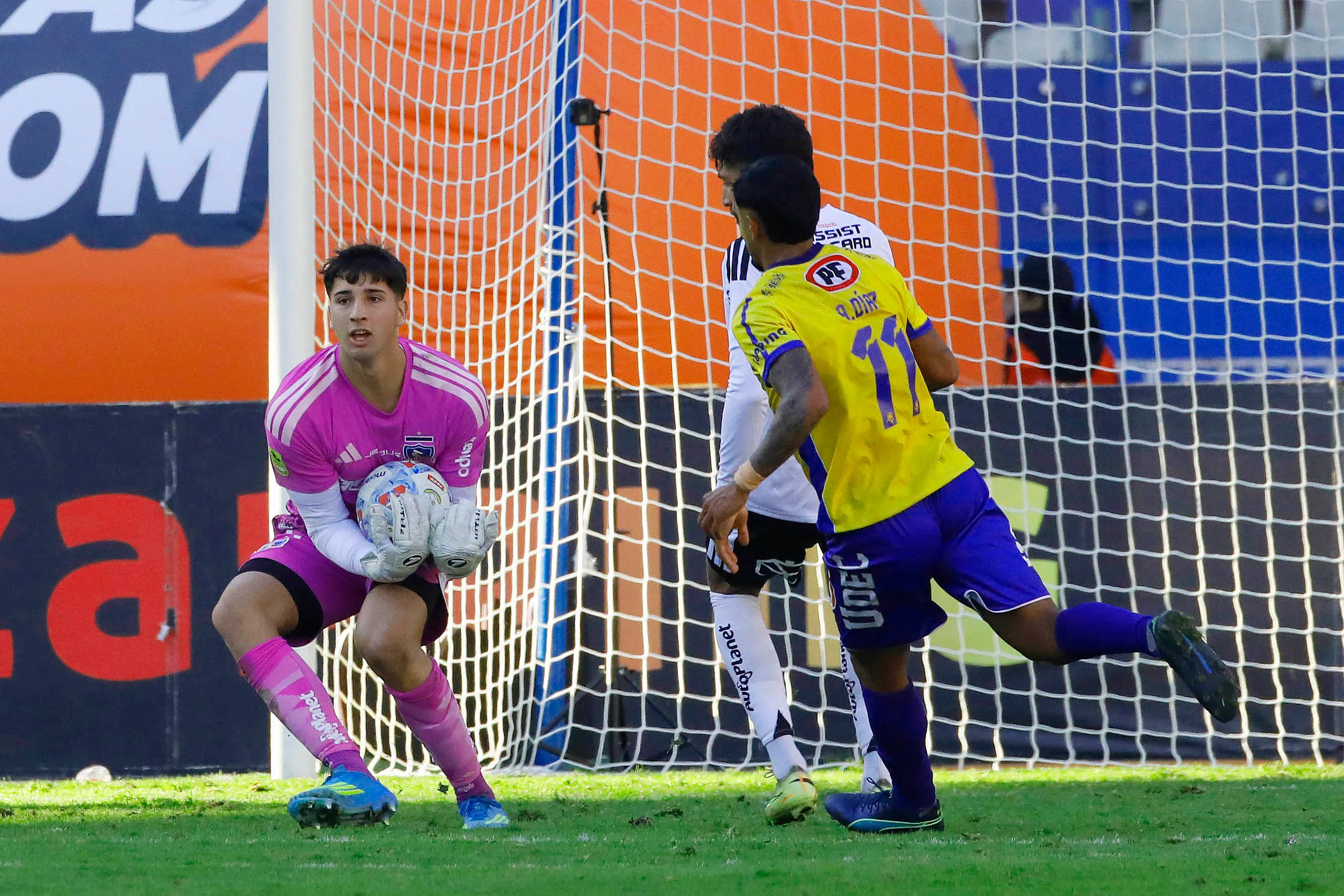 Gabriel Maureira tuvo un gran achique ante Cecilio Waterman. (Marco Vázquez/Photosport).
