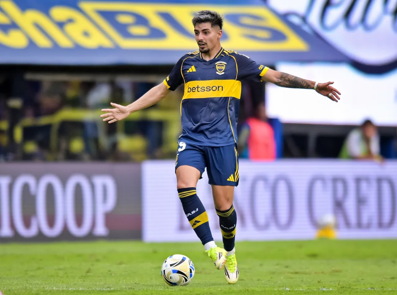 Williams Alarcón, hoy en Boca, es el jugador que quiere firmar Católica en junio (Getty Images)