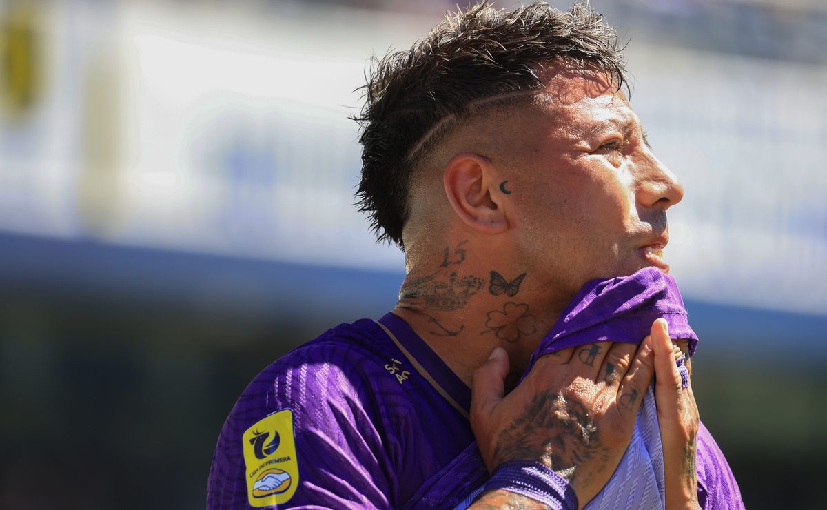 Leonardo Valencia le avisa a Concepción tras arremetida Audax por ficharlo: “Sé el momento del equipo”