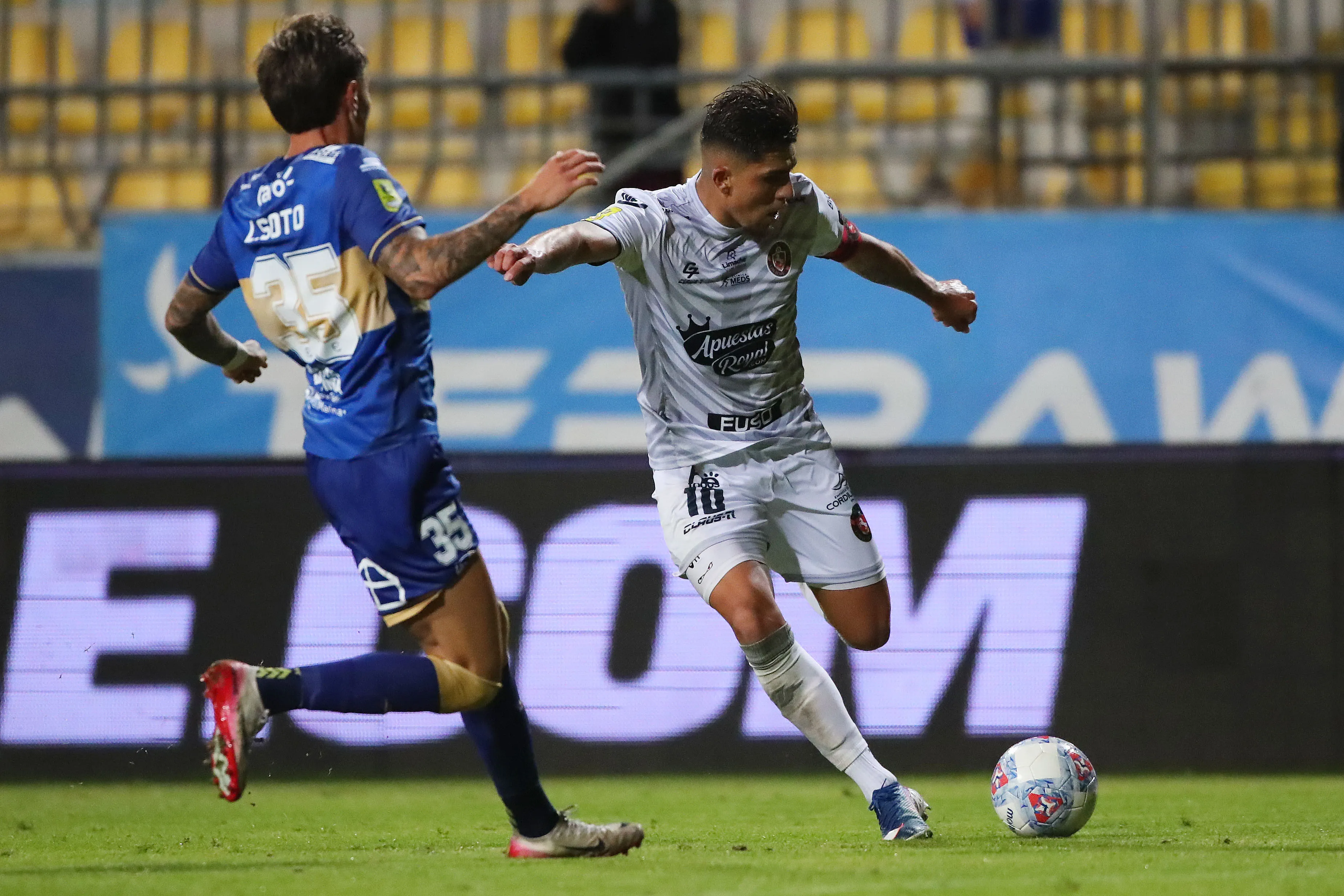 Pinares dejó sorpresivamente Limache este año /Photosport