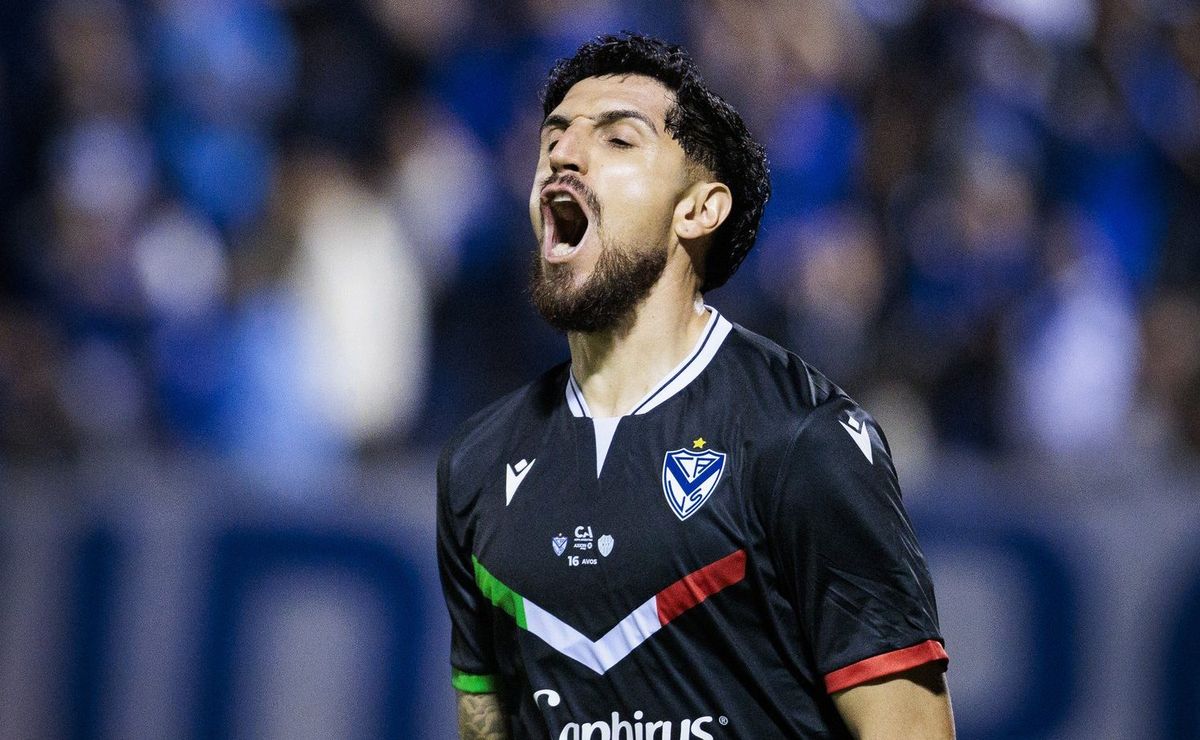 Caballero hace lo suyo y se retira: Diego Valdés en dos minutos le da clasificación a Vélez