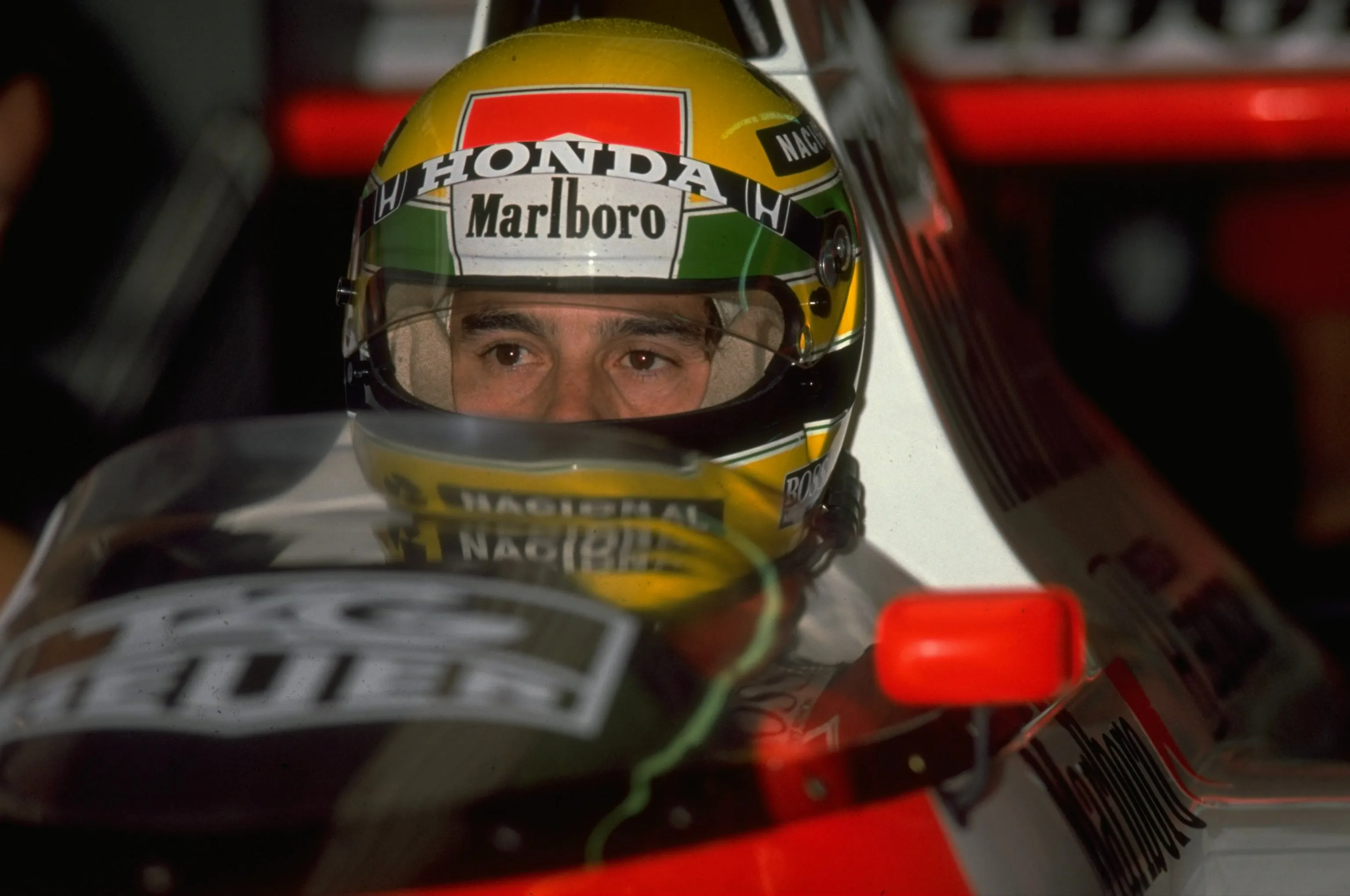 Senna siempre lució en su casco los colores de Brasil. Imagen: Getty
