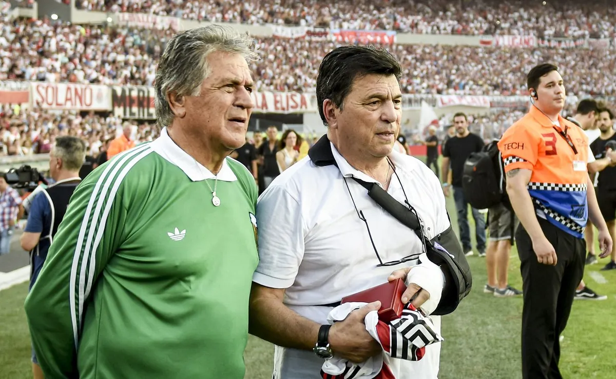 Pato Fillol elige a Claudio Bravo como mejor arquero chileno