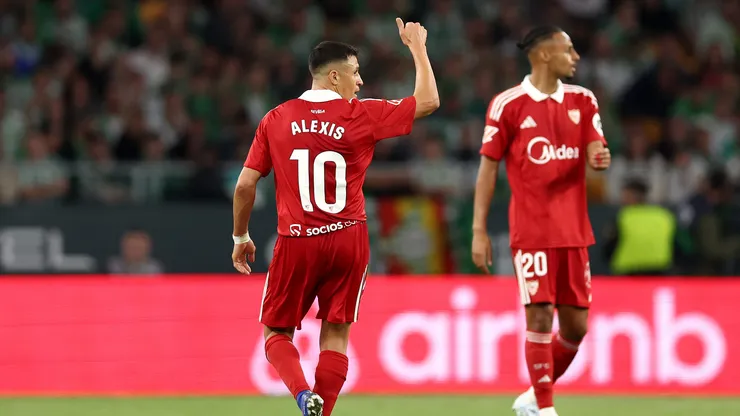 El Sevilla de Alexis y Suazo sufre en España.