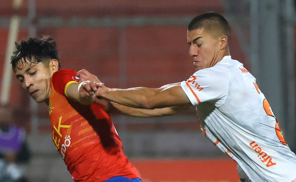 Hizo un gol a Curicó Unido tras un offside escandaloso y es figura en Unión Española: “Un gran salto estar en un grande”
