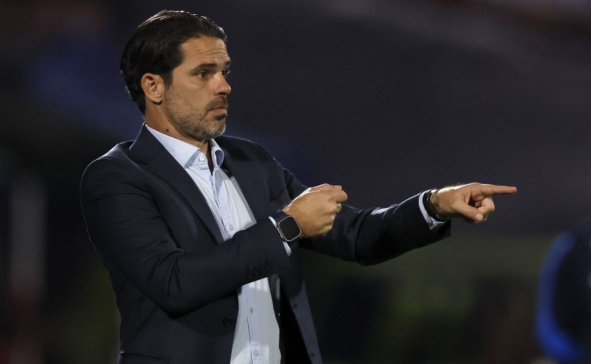 La presión del técnico Fernando Gago en U de Chile en su primera final en la Copa de La Liga