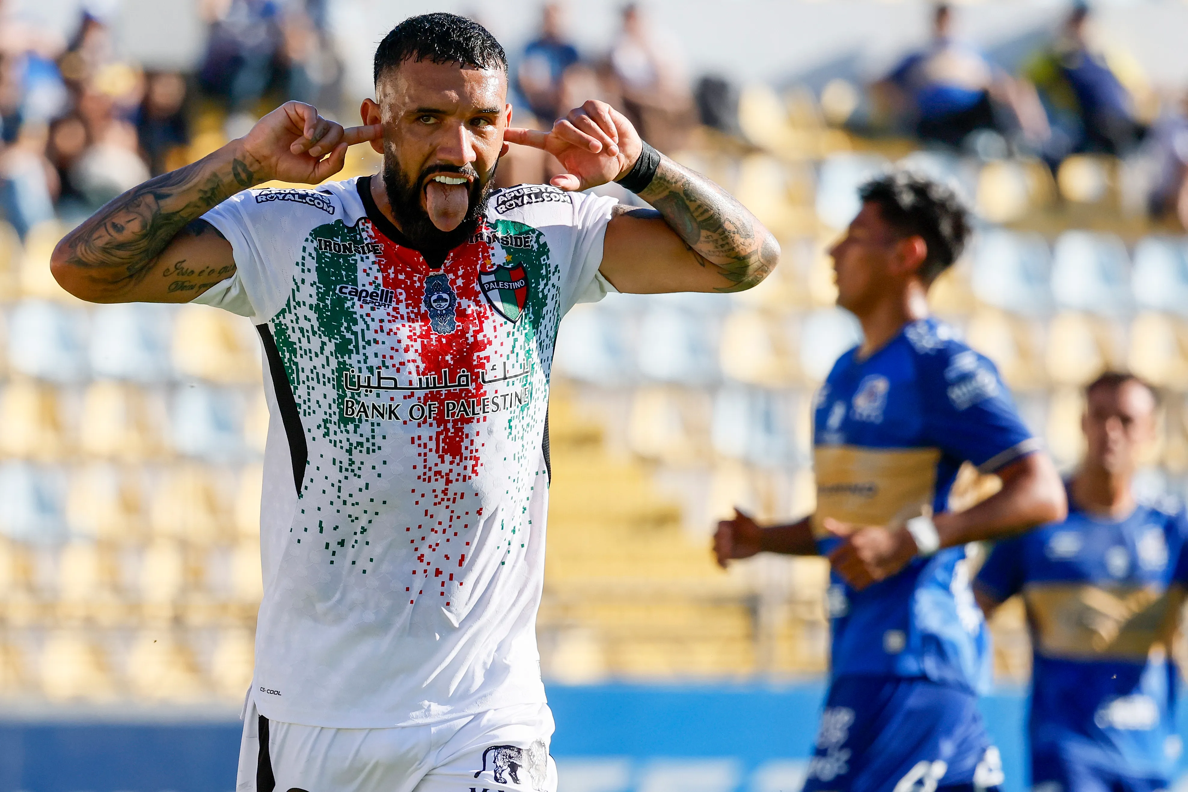 La celebración de Ronnie Fernández. (Andres Pina/Photosport).
