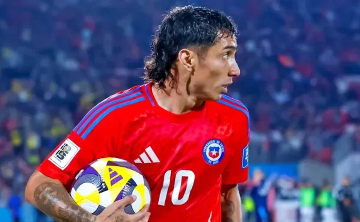 Luciano Cabral vive duro presente en Independiente: no suma minutos y Chile asoma como opción