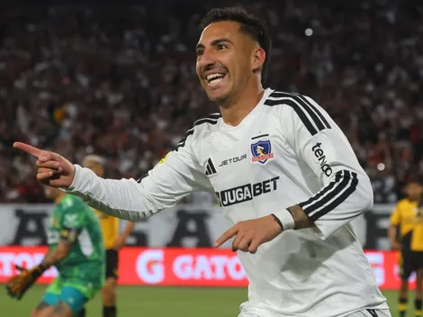 Correa deja a Colo Colo en la cima de la Liga de Primera