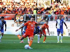 ¿Faltó el VAR? Cobreloa supera a Antofagasta y es líder
