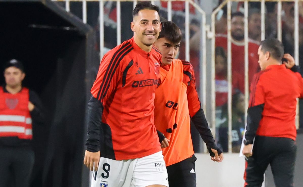 “Estaba haciendo boludeces”: Javier Correa explica expulsión de su hijo tras festejo en Colo Colo