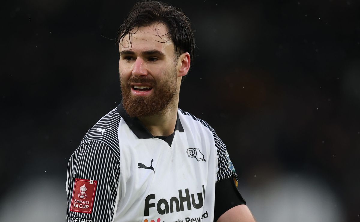 ¿Se queda? Ben Brereton ilusiona a hinchas del Derby County con sus declaraciones